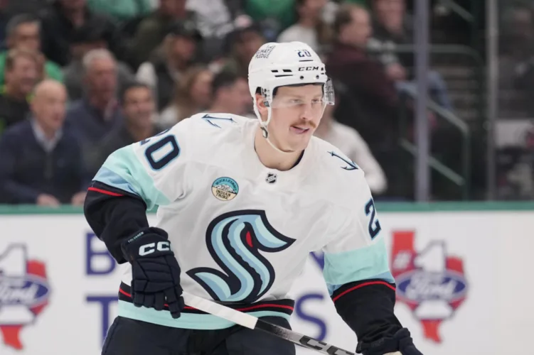 Rangers sign winger Eeli Tolvanen for 1 year, $1.5 million